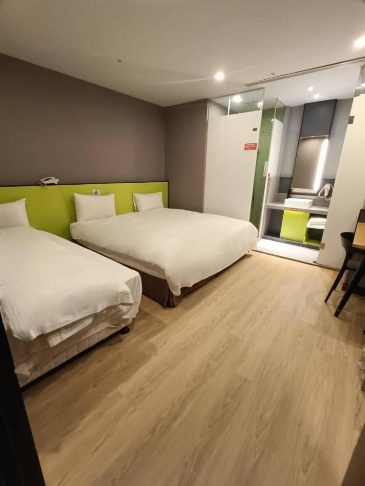 Walker-Taoyuan Hotell Eksteriør bilde