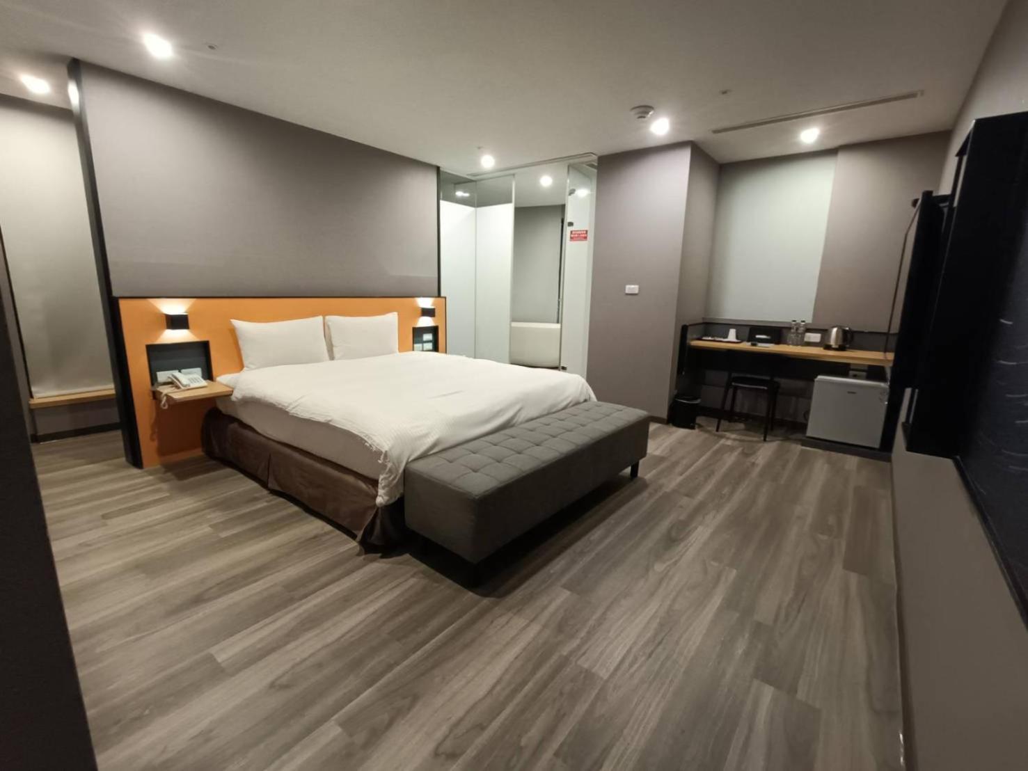 Walker-Taoyuan Hotell Eksteriør bilde